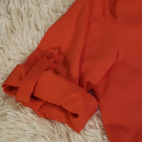 Top - Picture 2 of 4